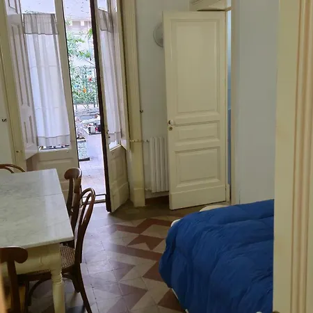 Penzion Saranton House Katánie